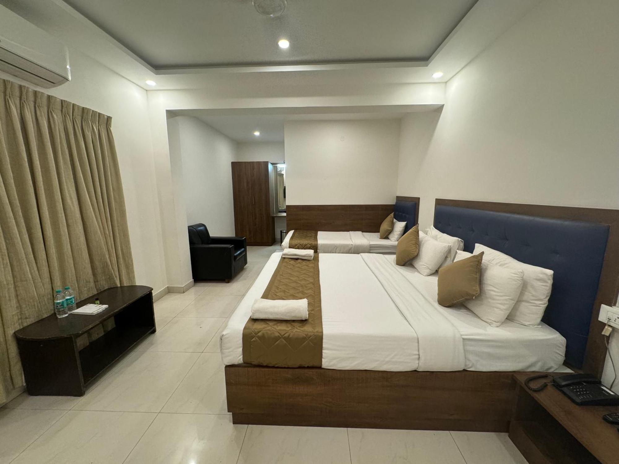 Jn Guestline 호텔 Devanahalli 외부 사진